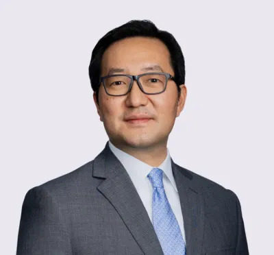 Photo of Ken K. Suh
